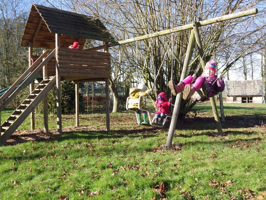Ferme Clatot Les Trois Pierres Exterior foto